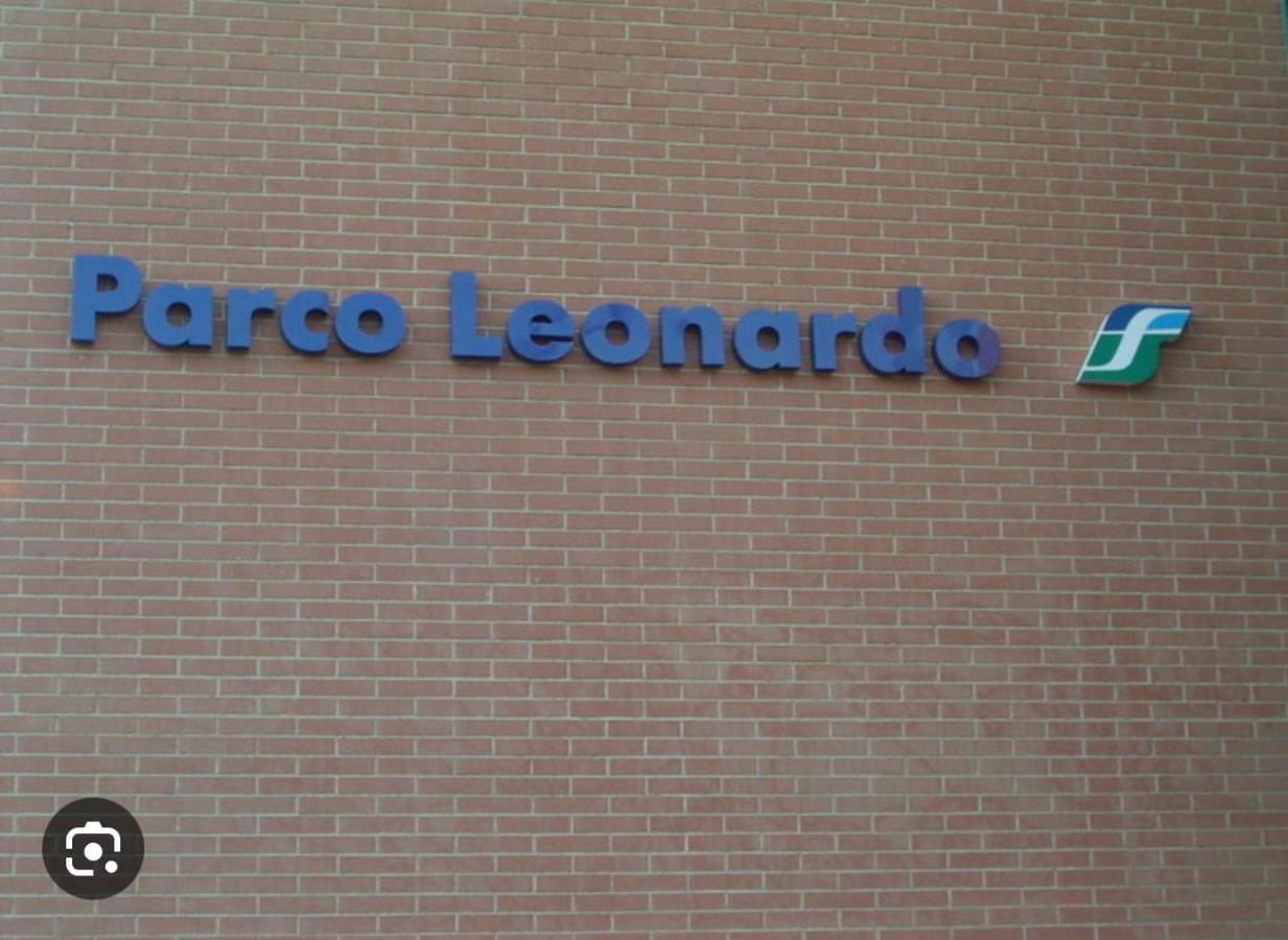 Apartamento Charme & Relax - Fiera Di Roma - Fiumicino Airport Ponte Galeria Exterior foto